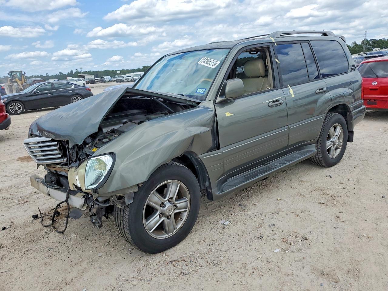 2006 Lexus LX 470, VIN JTJHT00W464015405 — Перед