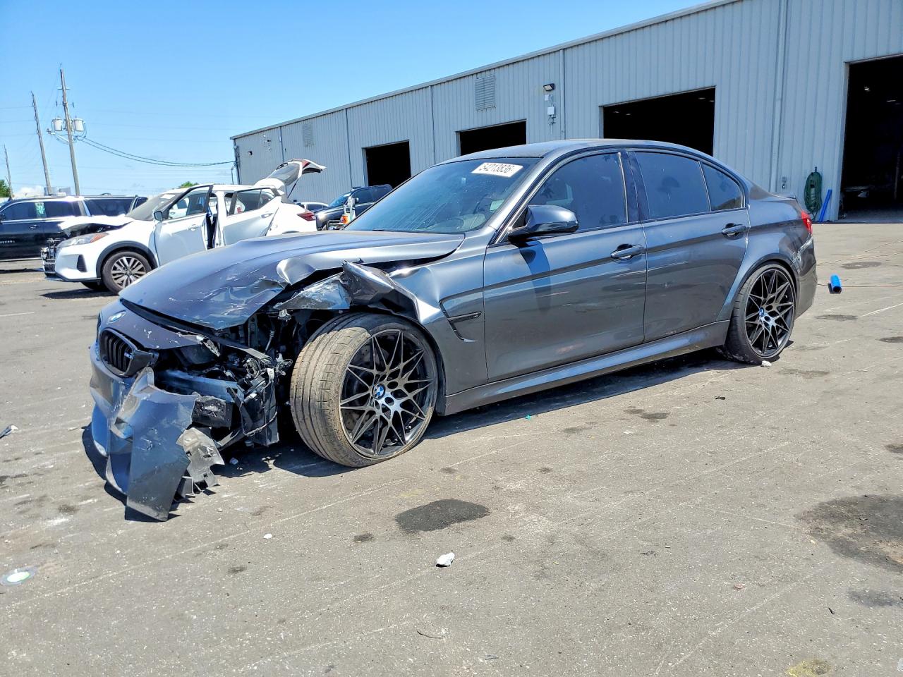 2018 BMW M3, VIN WBS8M9C59J5J79008 — Перед