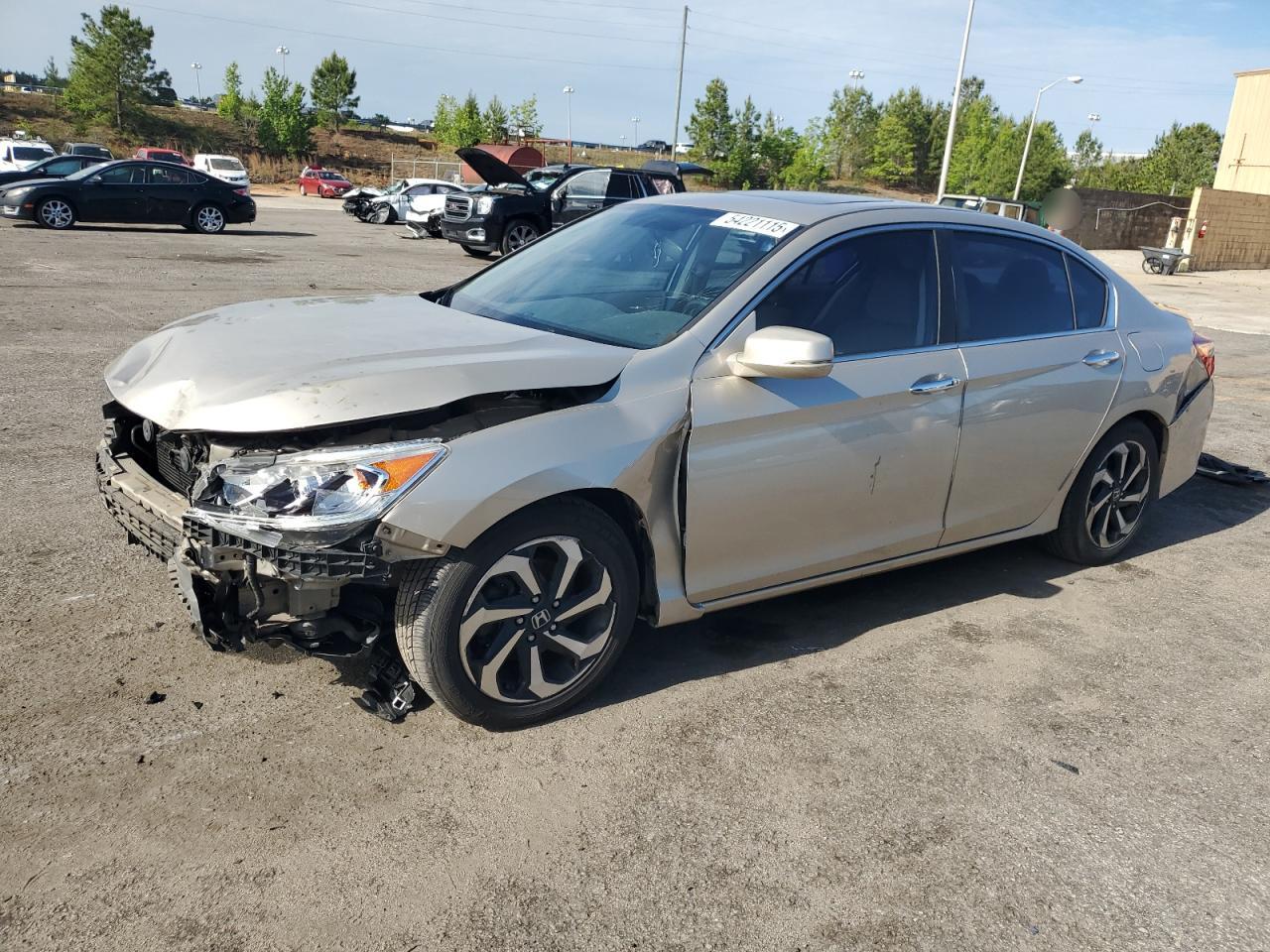 2016 Honda Accord EX, VIN 1HGCR2F75GA001203 — Front end