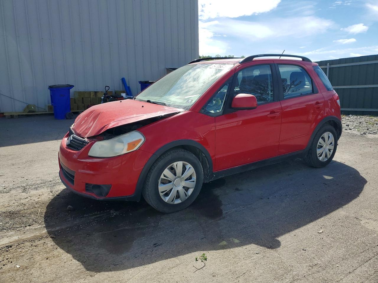 2011 Suzuki SX4 Crossover, VIN JS2YB5A32B6303497 — Перед