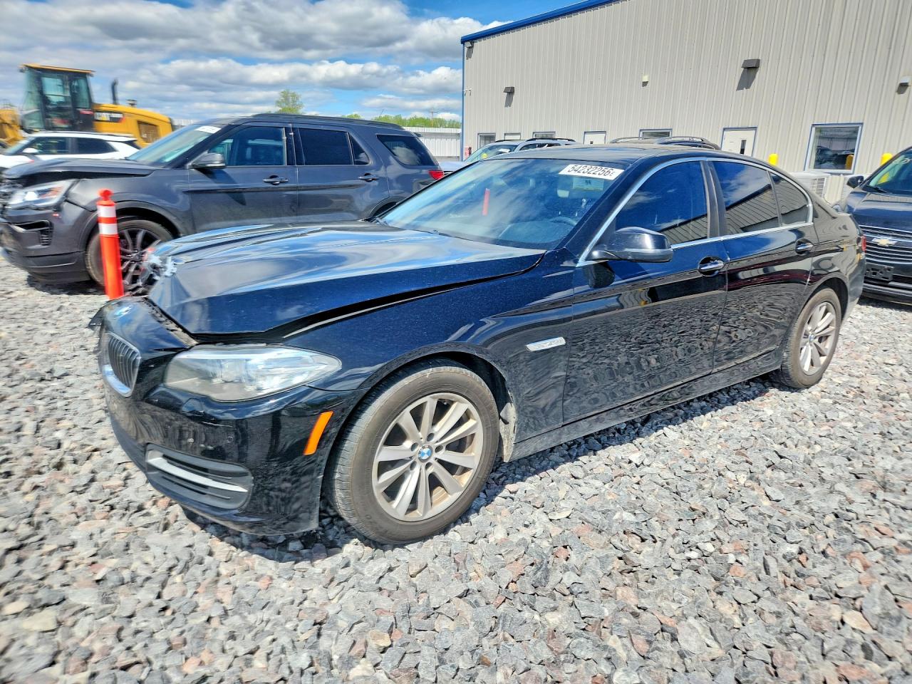 2014 BMW 5 Series 528i xDrive, VIN WBA5A7C58ED614147 — Front end