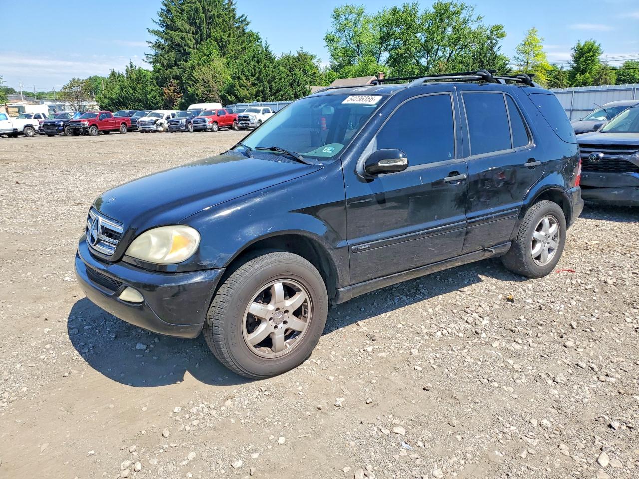 2003 Mercedes-Benz M 350, VIN 4JGAB57E73A431443 — Rear end