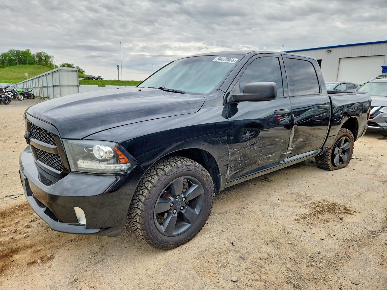 2015 Ram 1500 Express, VIN 1C6RR6KT3FS522164 — Side