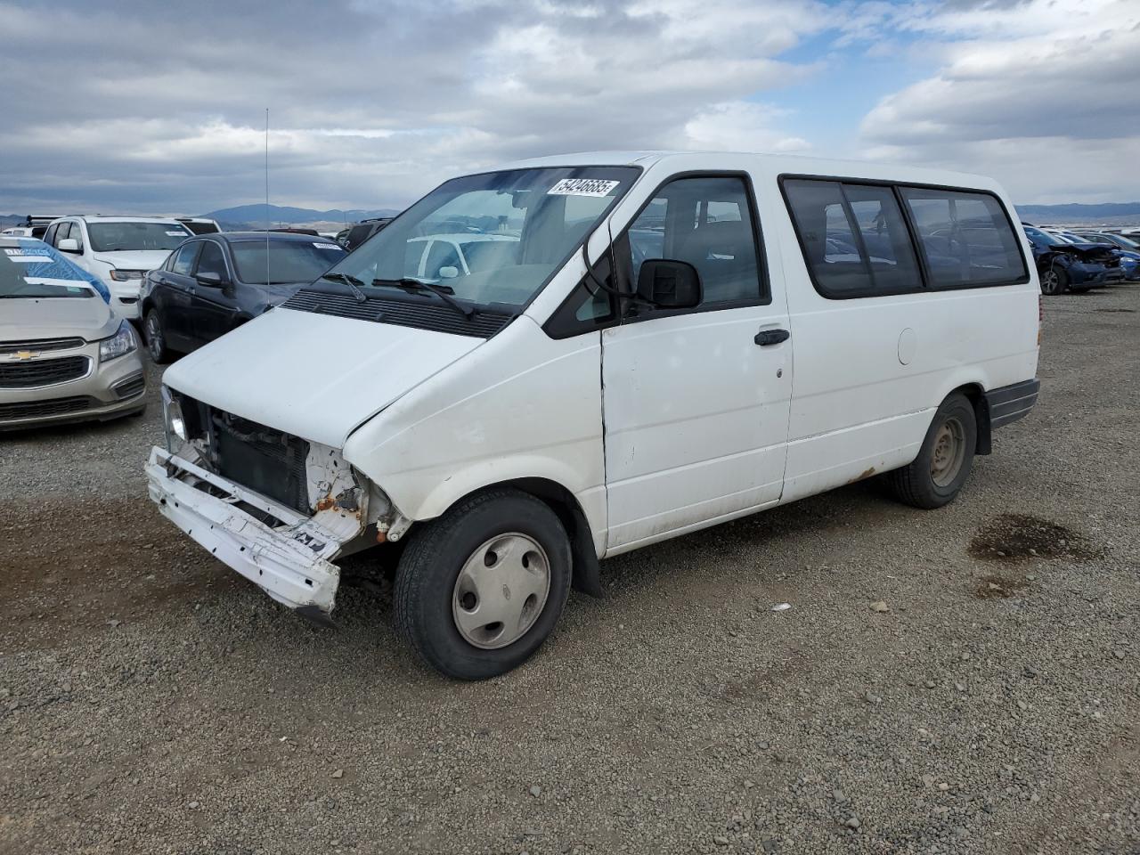 1994 Ford Aerostar, VIN 1FMDA31U3RZA55385 — Front end