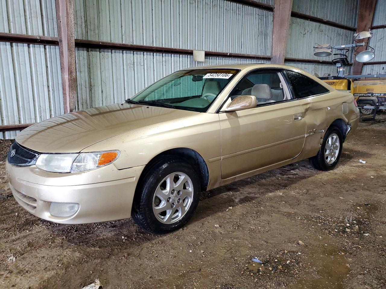 2001 Toyota Solara SE, VIN 2T1CF22P31C454008 — Side