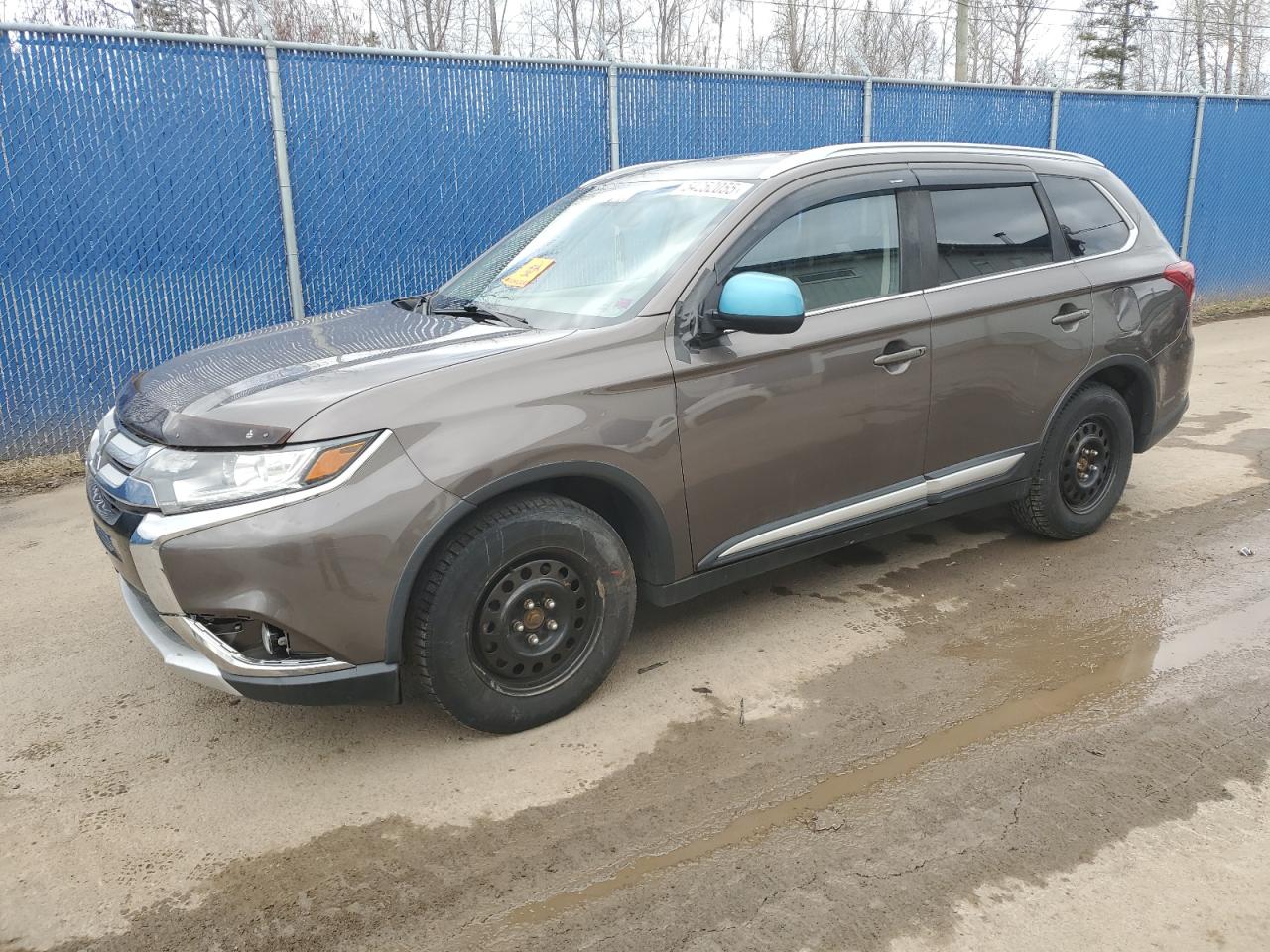 2017 Mitsubishi Outlander ES, VIN JA4AZ2A32HZ606660 — Biohazard / chemical