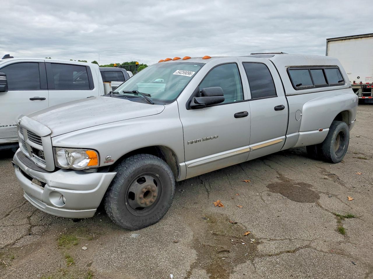 2005 Dodge RAM, VIN 3D3MR48C95G731677 — Перед