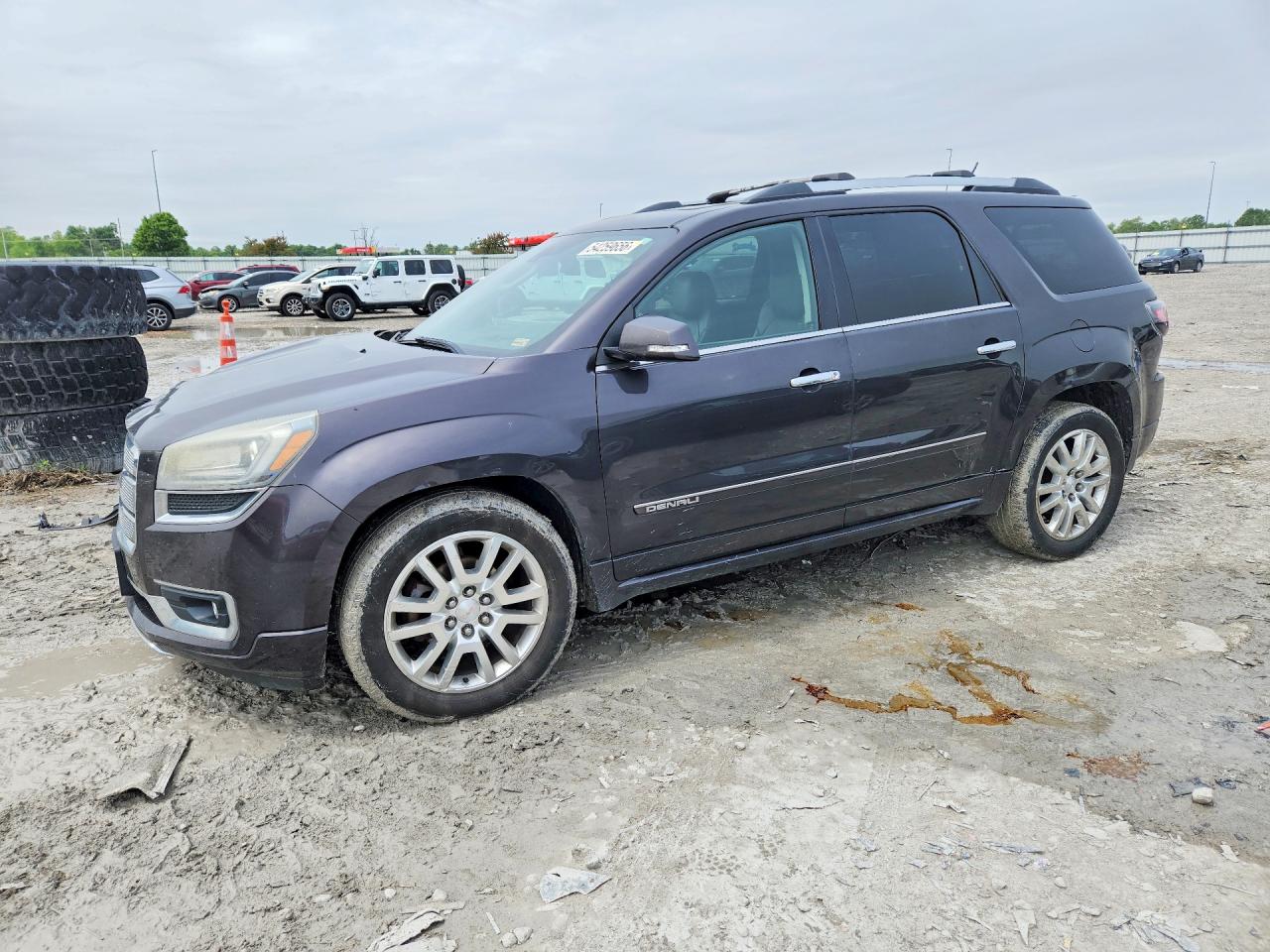 2015 GMC Acadia Denali, VIN 1GKKVTKD5FJ152889 — Front end