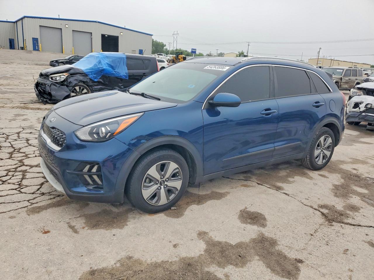 2020 Kia Niro LXS, VIN KNDCB3LC2L5396907 — Перед