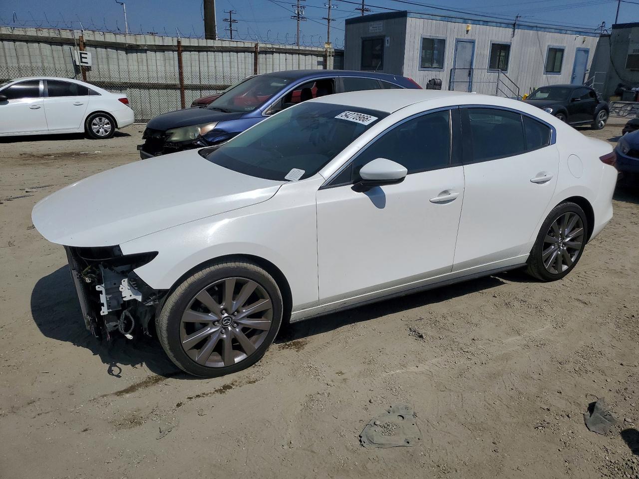 2019 Mazda 3 Preferred, VIN 3MZBPADL7KM105467 — Front end