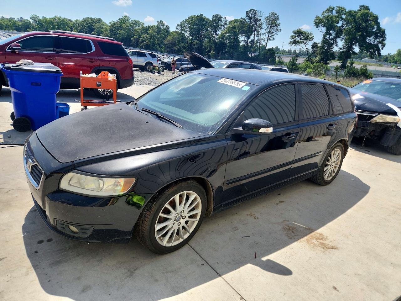 2010 Volvo V50, VIN YV1390MW7A2526210 — Minor dents and scratches