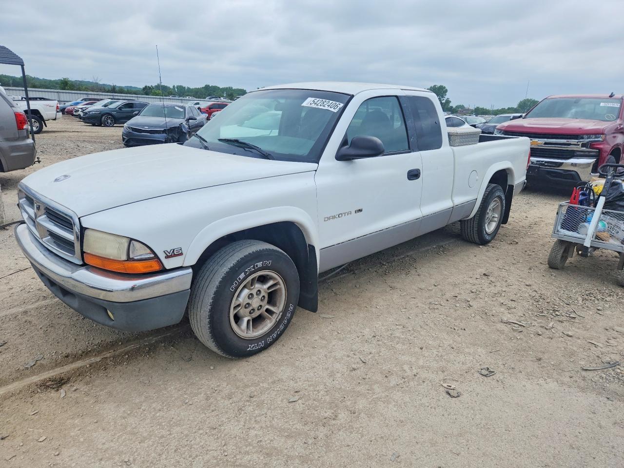 1999 Dodge Dakota SLT, VIN 1B7GL22X9XS205939 — Перед