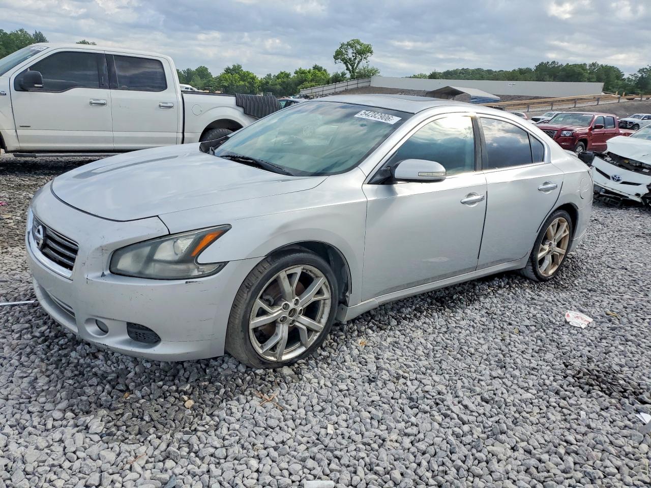 2012 Nissan Maxima S, VIN 1N4AA5AP8CC829644 — Зад