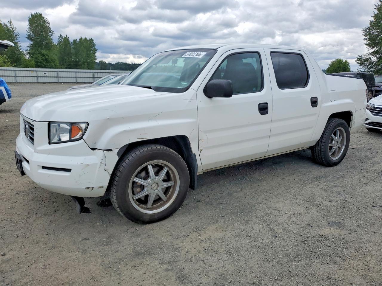 2006 Honda Ridgeline RT, VIN 2HJYK16286H546461 — Front end