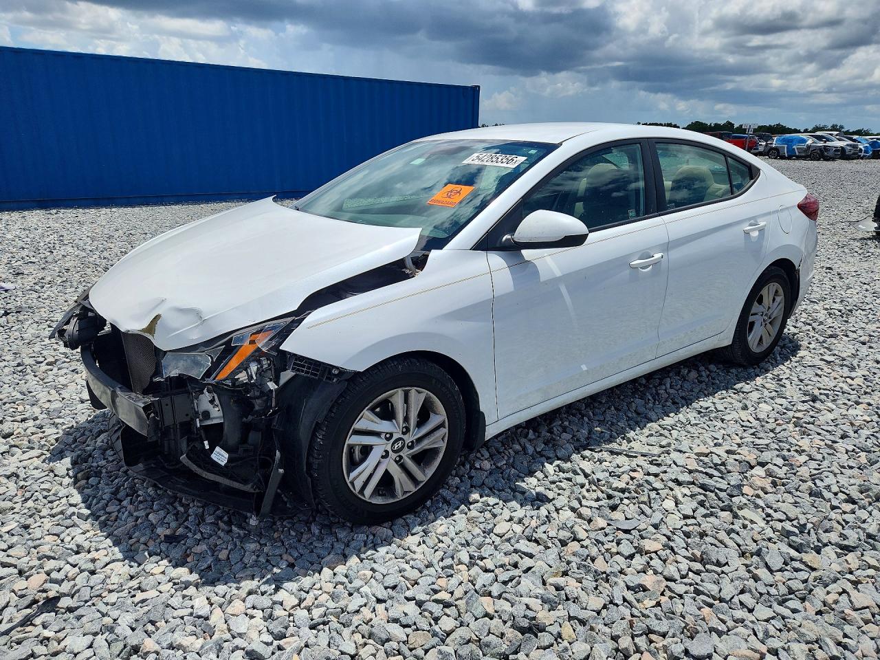 2020 Hyundai Elantra SEL, VIN 5NPD84LF4LH545143 — Front end