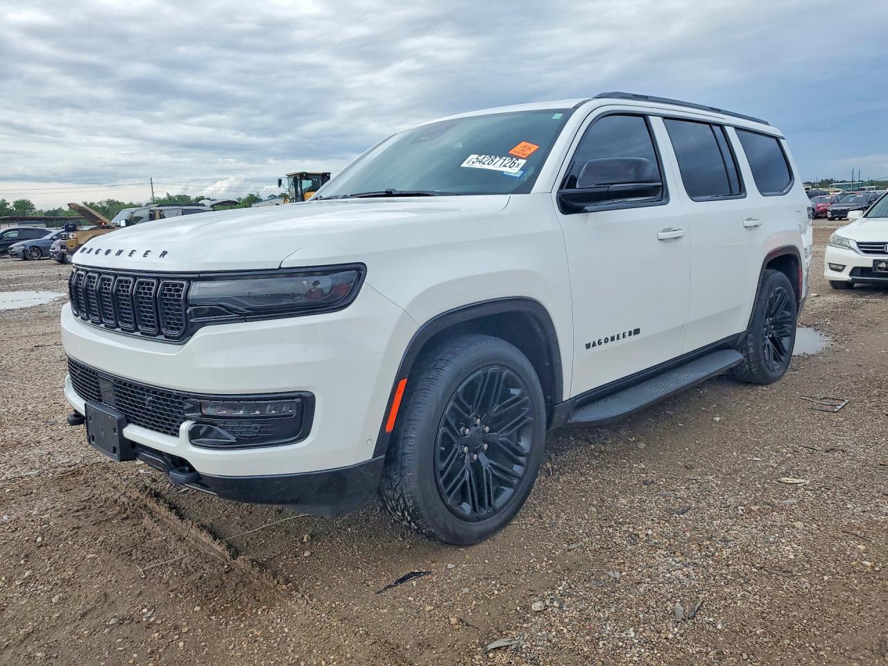 2024 Jeep Wagoneer Series II, VIN 1C4SJVBP5RS102988 — Град