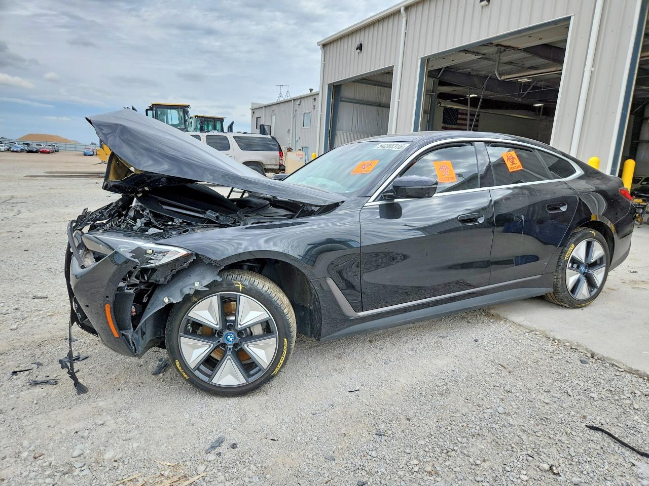 2023 BMW i4 eDrive40, VIN WBY73AW00PFR17030 — Front end