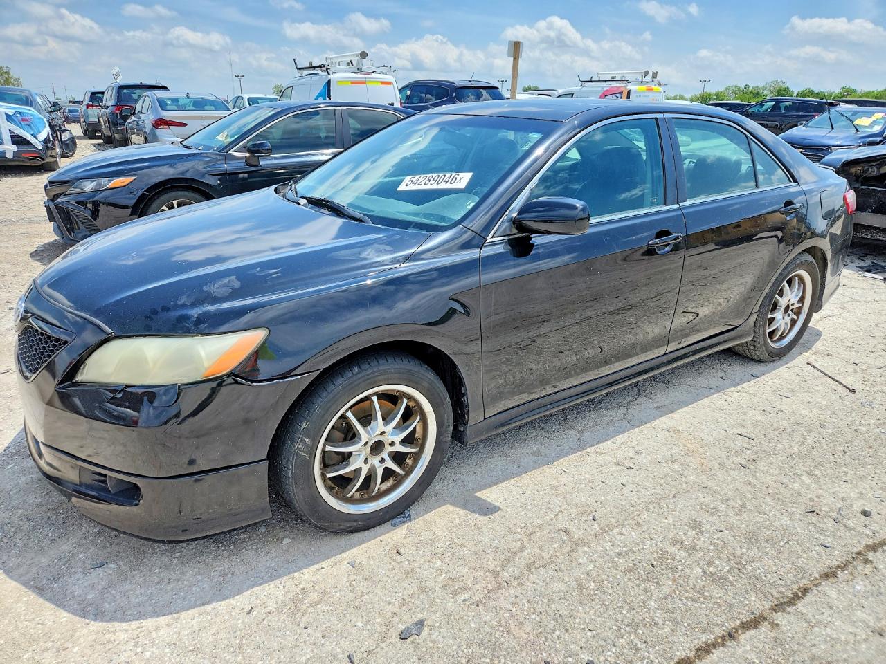 2007 Toyota Camry XLE, VIN 4T1BK46K37U519707 — Front end