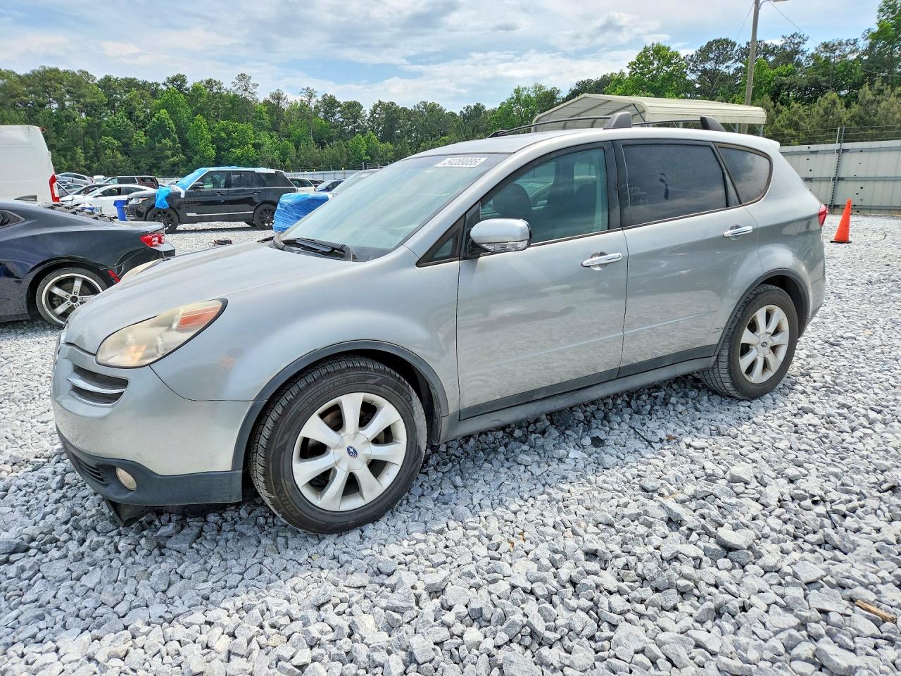 2006 Subaru Tribeca 5-Pass, VIN 4S4WX82C464418781 — Front end