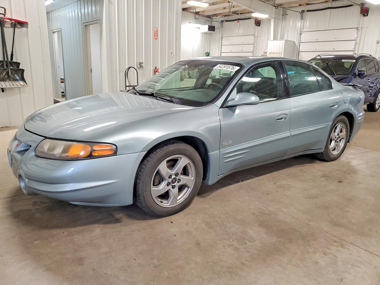 2003 Pontiac Bonneville SLE, VIN 1G2HY52K434177319 — Rear end