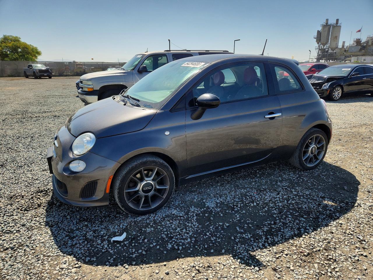 2019 FIAT 500 Pop, VIN 3C3CFFKH8KT686395 — Minor dents and scratches