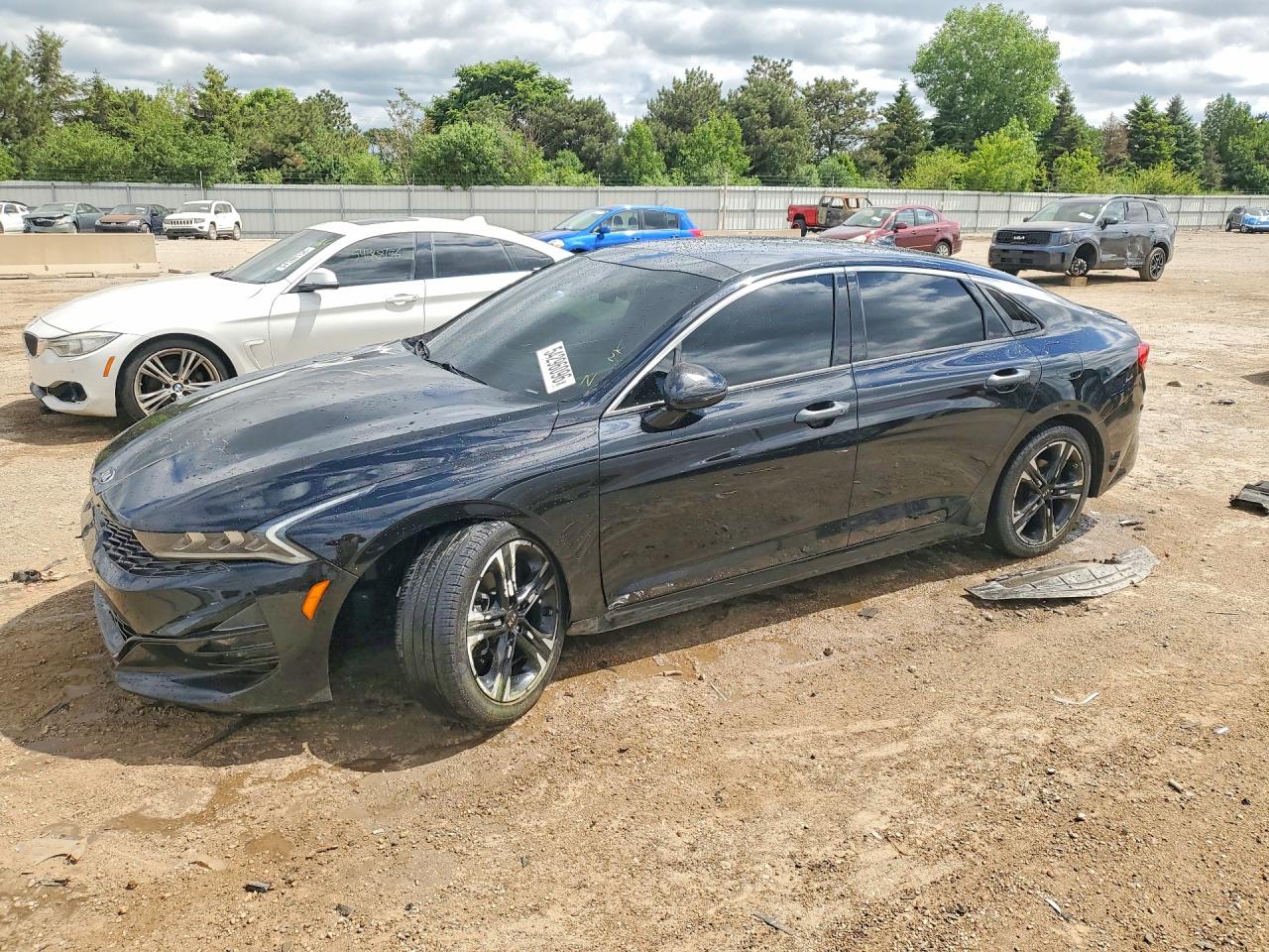 2021 Kia K5 GT-Line, VIN 5XXG64J24MG051056 — Front end