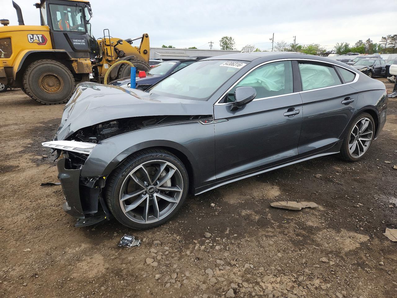 2023 Audi A5 Sportback S line Premium Plus, VIN WAUFACF55PA040393 — Перед