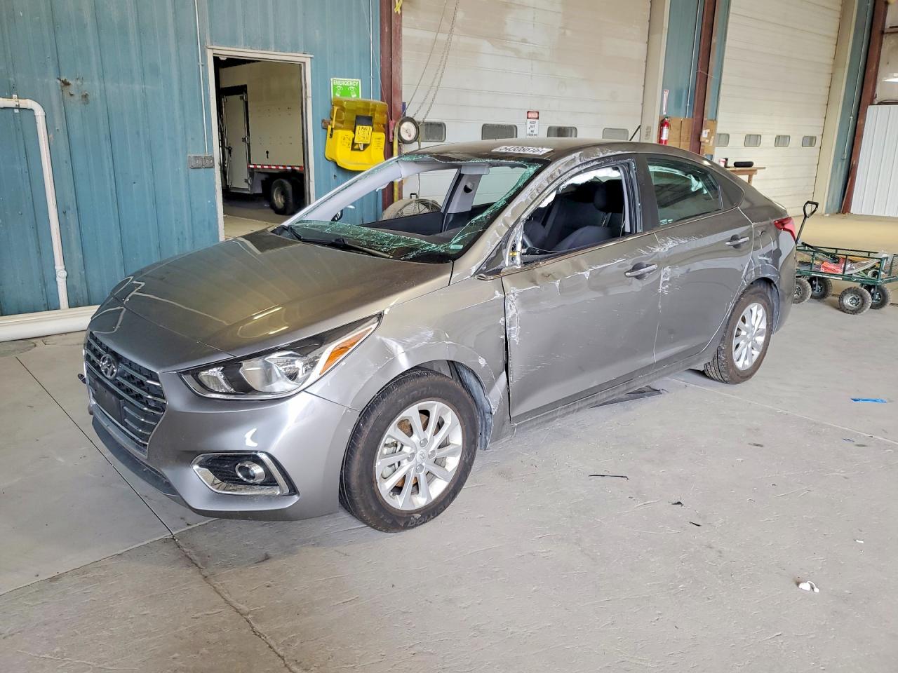 2022 Hyundai Accent SEL, VIN 3KPC24A60NE164302 — Front end