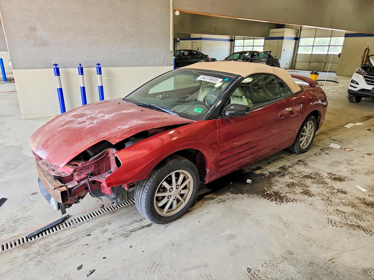 2001 Mitsubishi Eclipse, VIN 4A3AE35G31E006700 — Перед