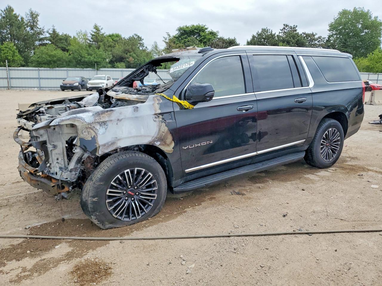2025 GMC Yukon XL Elevation, VIN 1GKS2GRD6SR251013 — Engine fire