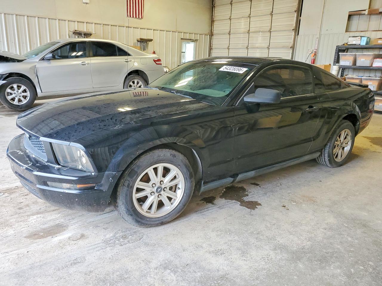 2008 Ford Mustang Deluxe, VIN 1ZVHT80N885132505 — Mechanical