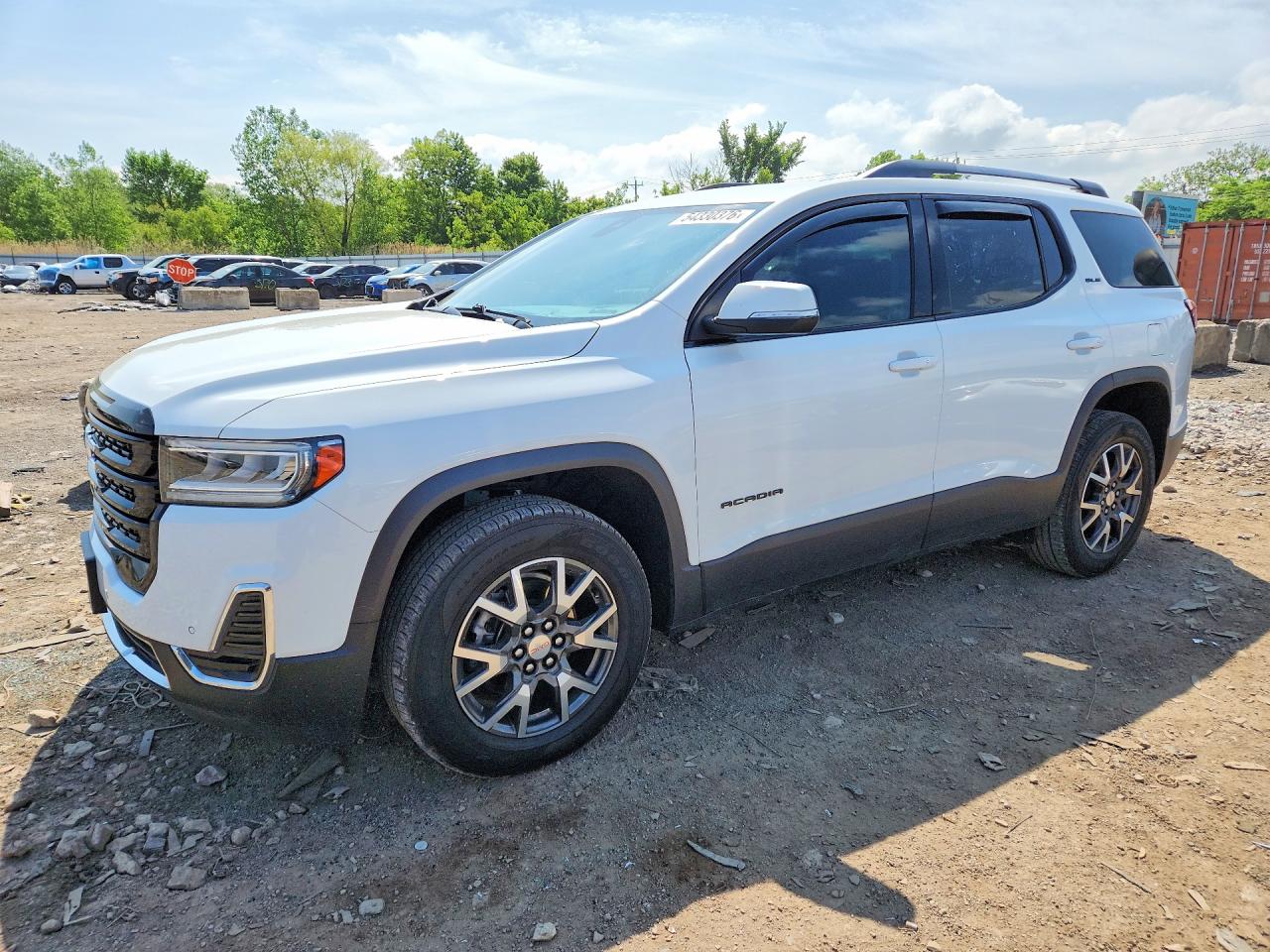 2021 GMC Acadia SLE, VIN 1GKKNRL47MZ146172 — Rear end
