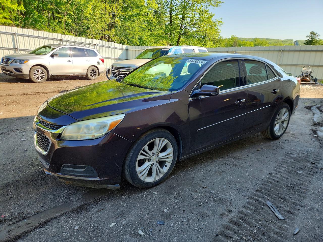 2015 Chevrolet Malibu LT, VIN 1G11C5SL6FF197271 — Minor dents and scratches