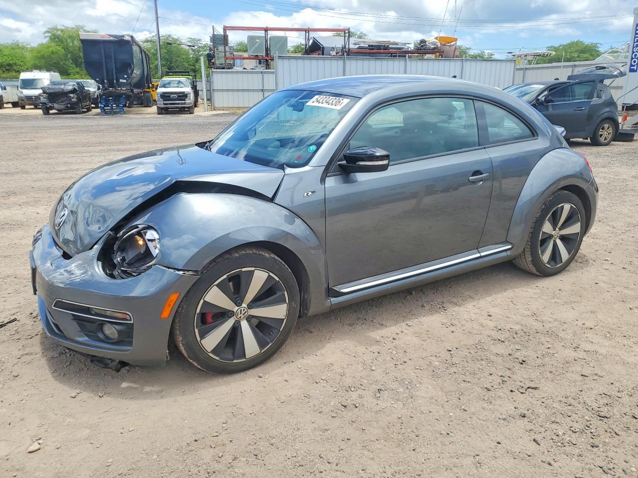 2014 Volkswagen Beetle Turbo R-Line, VIN 3VWVT7AT6EM662472 — Перед