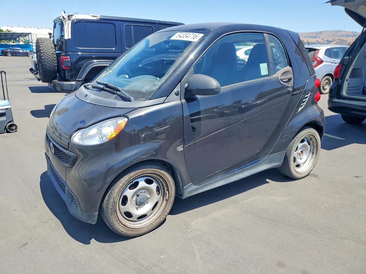 2015 Smart fortwo Passion, VIN WMEEJ3BA6FK812752 — Зад