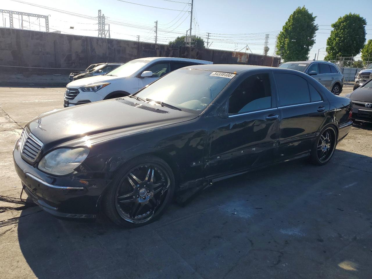 2002 Mercedes-Benz S 600, VIN WDBNG78JX2A233015 — Side