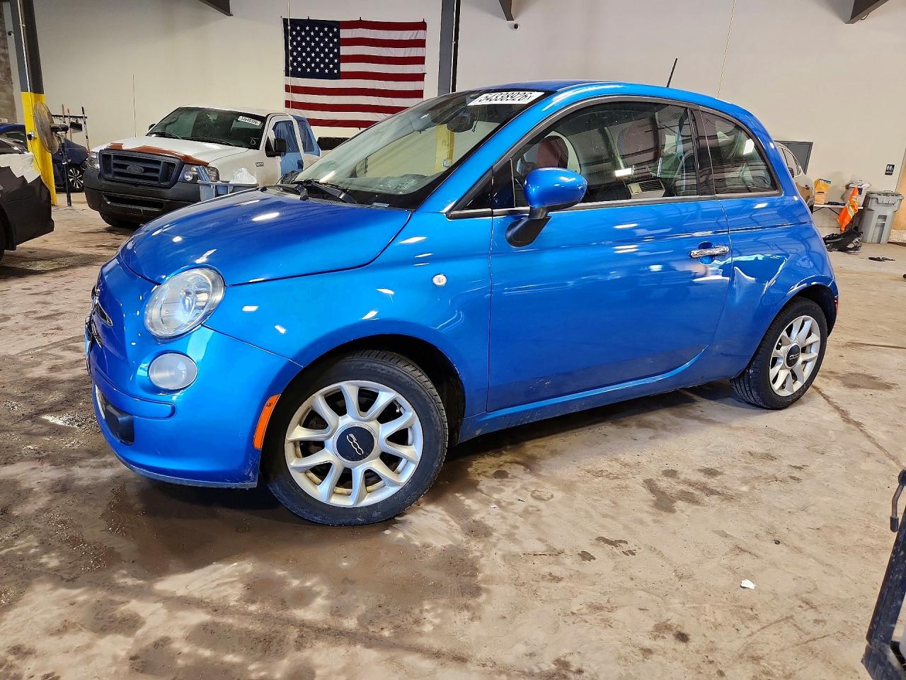 2016 FIAT 500 Easy, VIN 3C3CFFKR0GT164134 — Зад