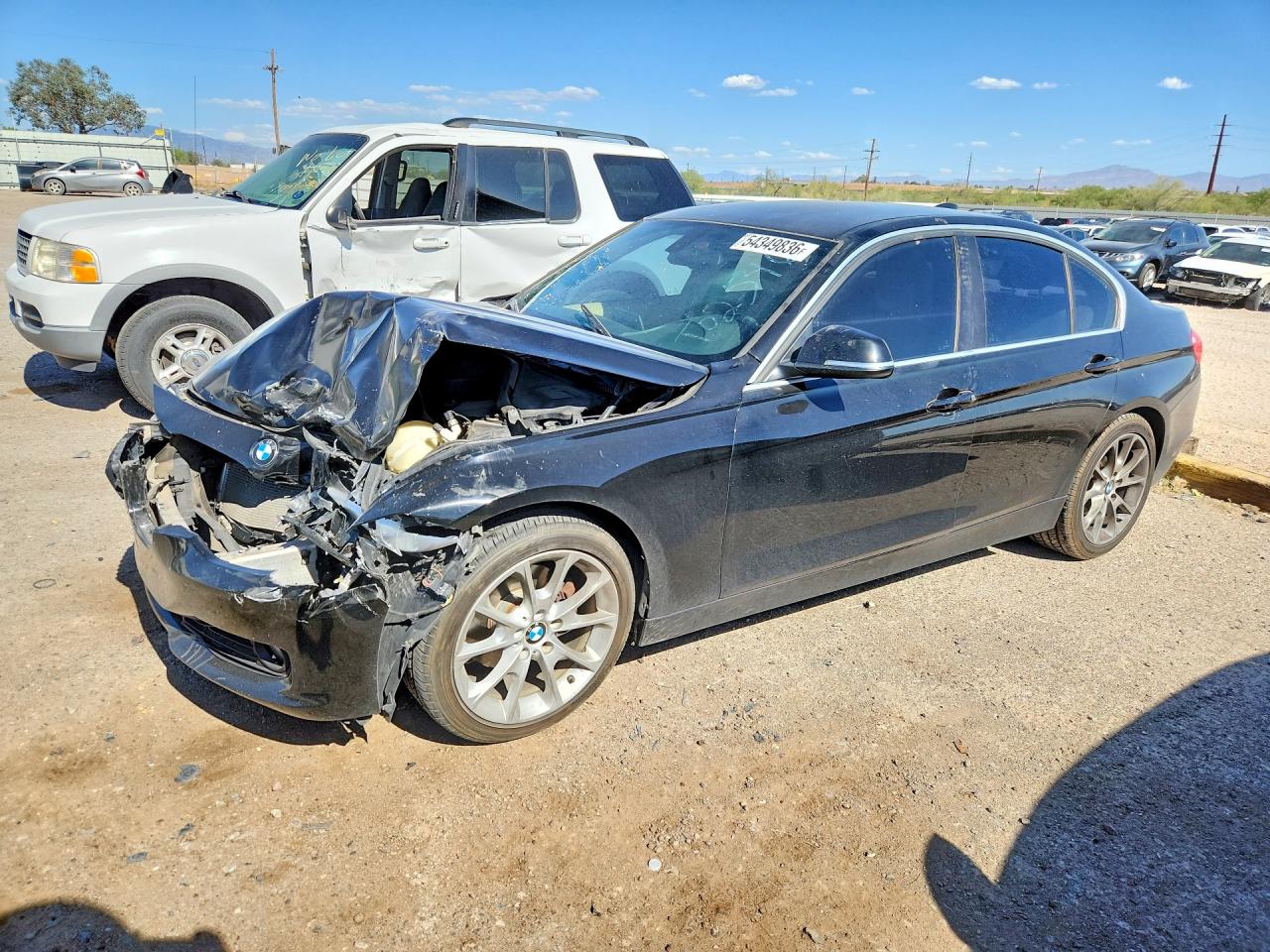 2015 BMW 3 Series 320i, VIN WBA3B1G58FNT02546 — Front end