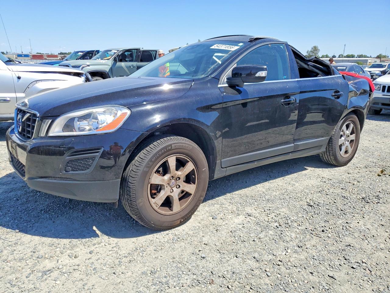 2012 Volvo XC60 PZEV, VIN YV4940DZ9C2334389 — Крыша