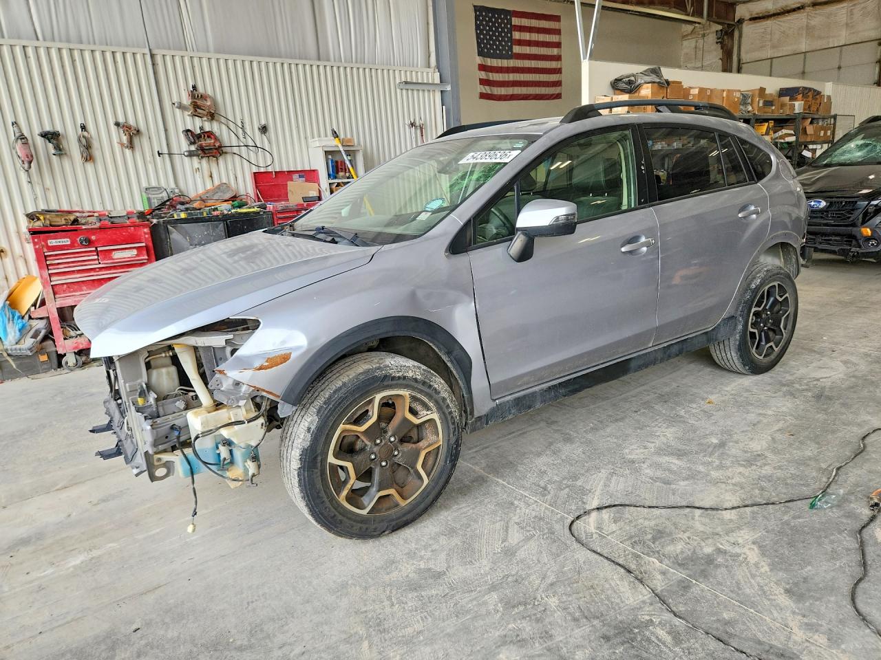 2015 Subaru Crosstrek Limited, VIN JF2GPAPC6F8294046 — Зад