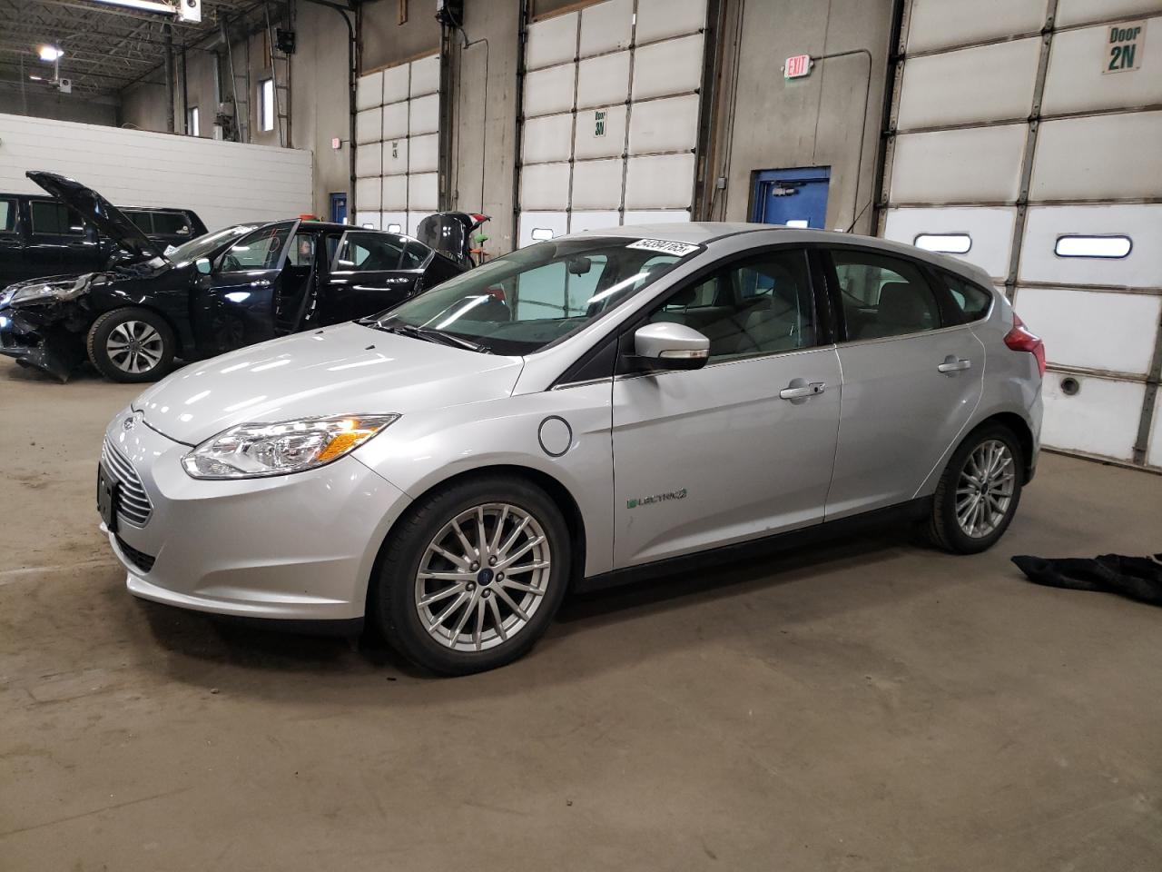 2014 Ford Focus Electric, VIN 1FADP3R4XEL330308 — Auction photo