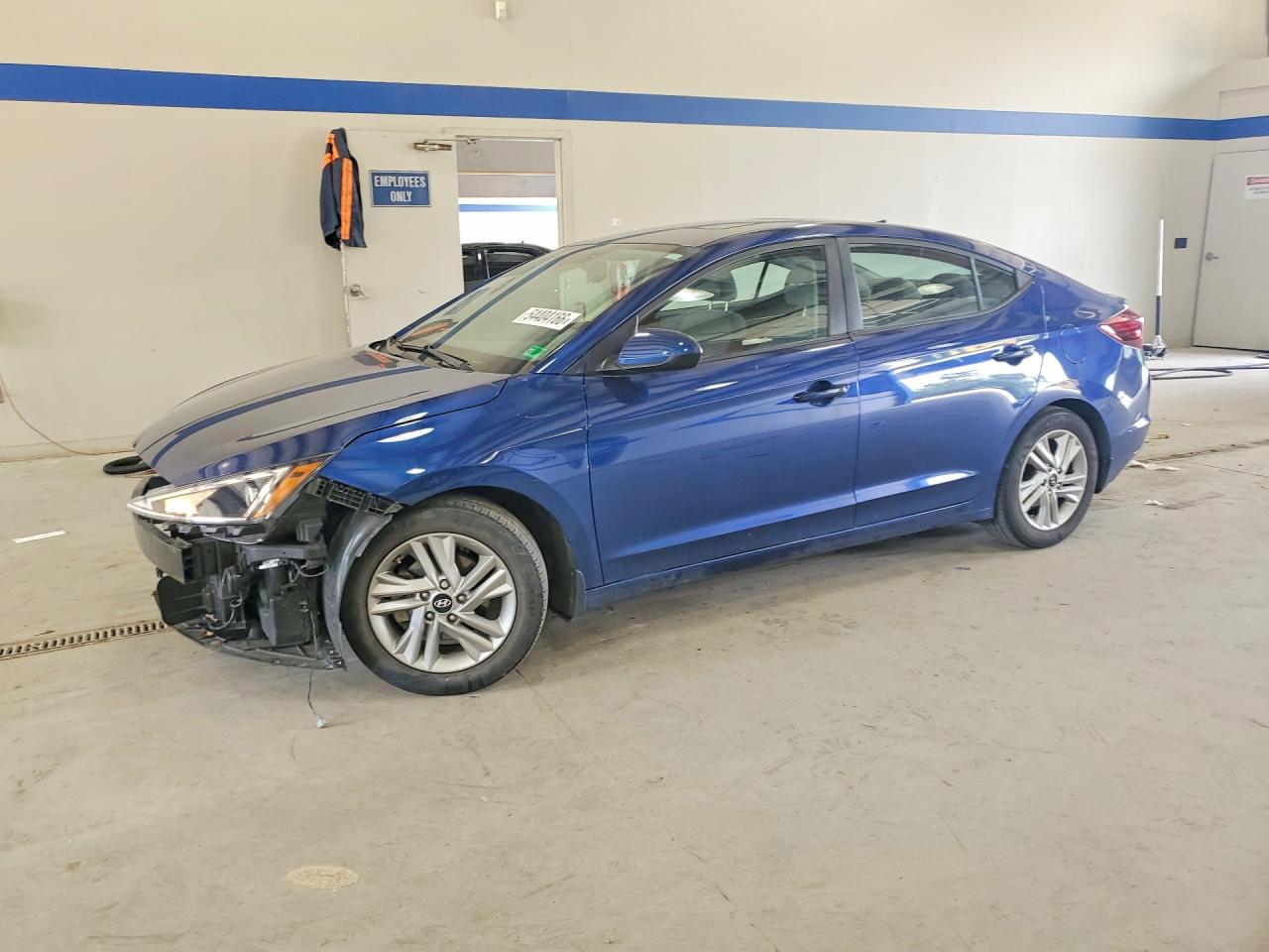 2020 Hyundai Elantra Value Edition, VIN 5NPD84LF0LH629914 — Front end