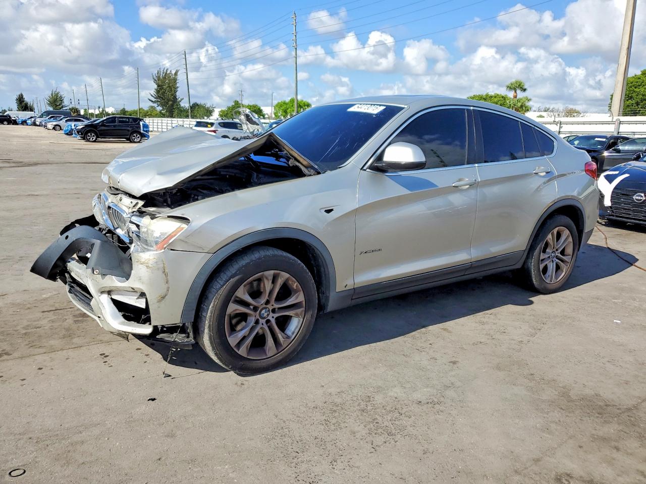 2017 BMW X4 xDrive28i, VIN 5UXXW3C38H0T79960 — Front end