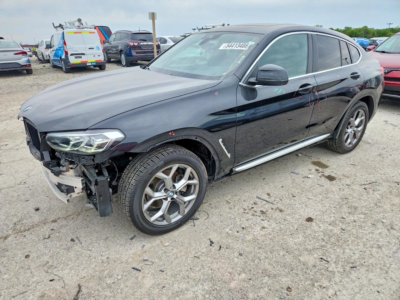 2024 BMW X4 xDrive30i, VIN 5UX33DT0XR9U84418 — Front end