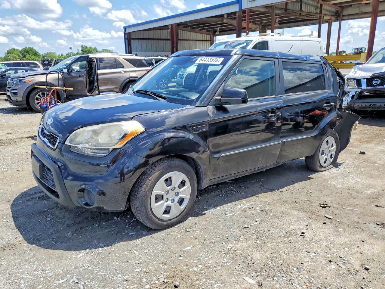 2013 Kia Soul, VIN KNDJT2A53D7609131 — Rear end