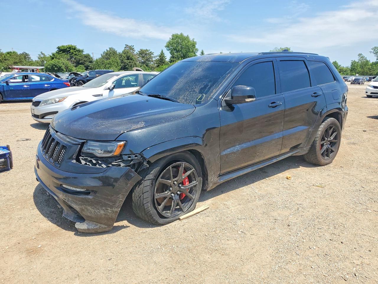 2015 Jeep Grand Cherokee SRT, VIN 1C4RJFDJ6FC694629 — Перед