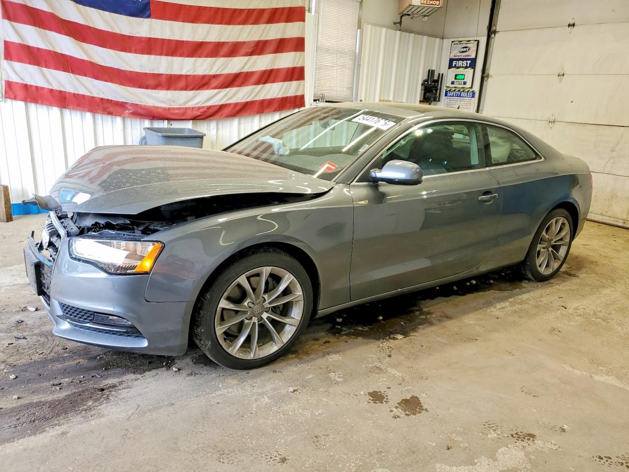 2014 Audi A5 Premium, VIN WAUCFAFR8EA050182 — Front end