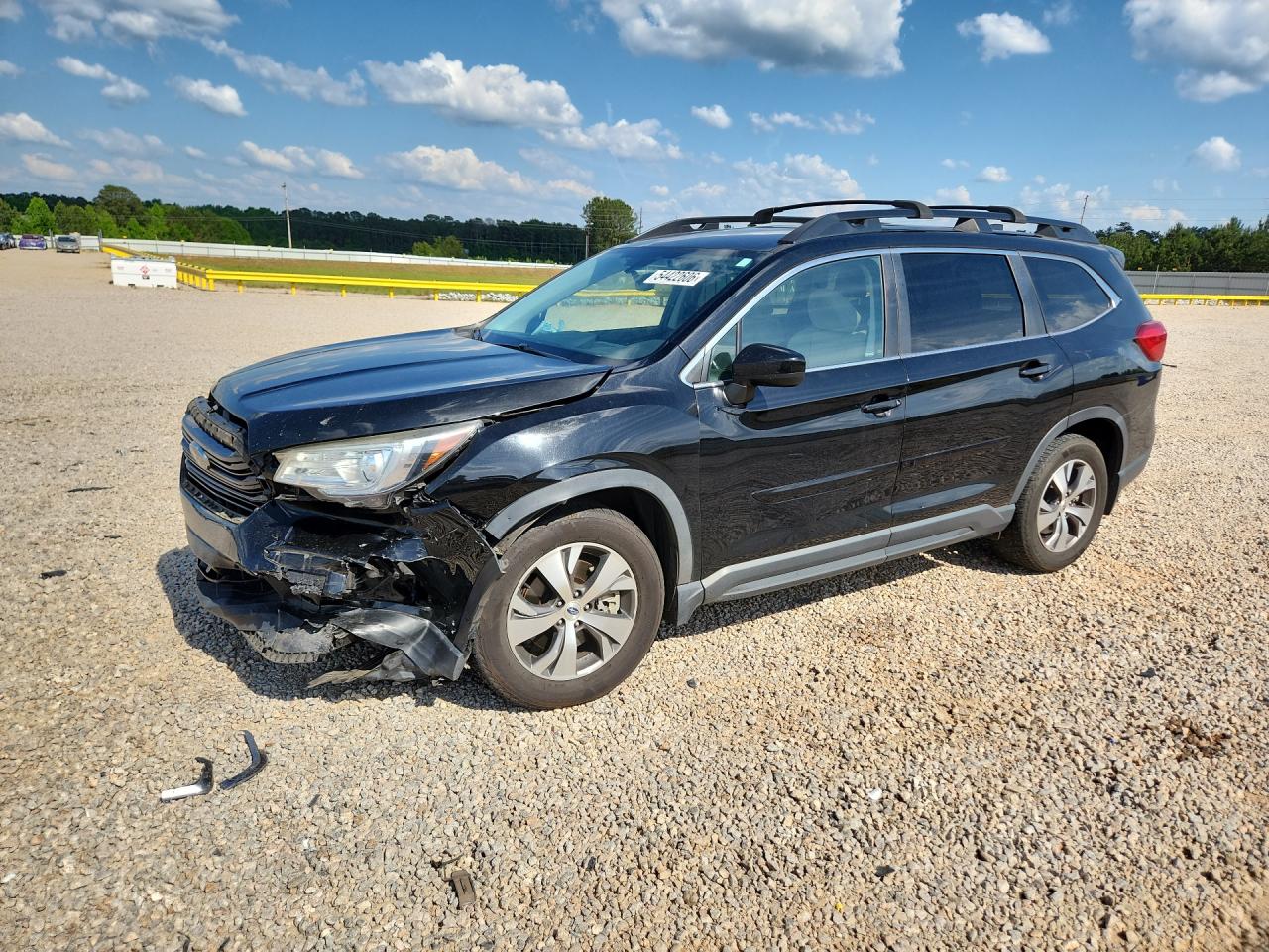 2021 Subaru Ascent Premium, VIN 4S4WMAFD5M3464027 — Front end
