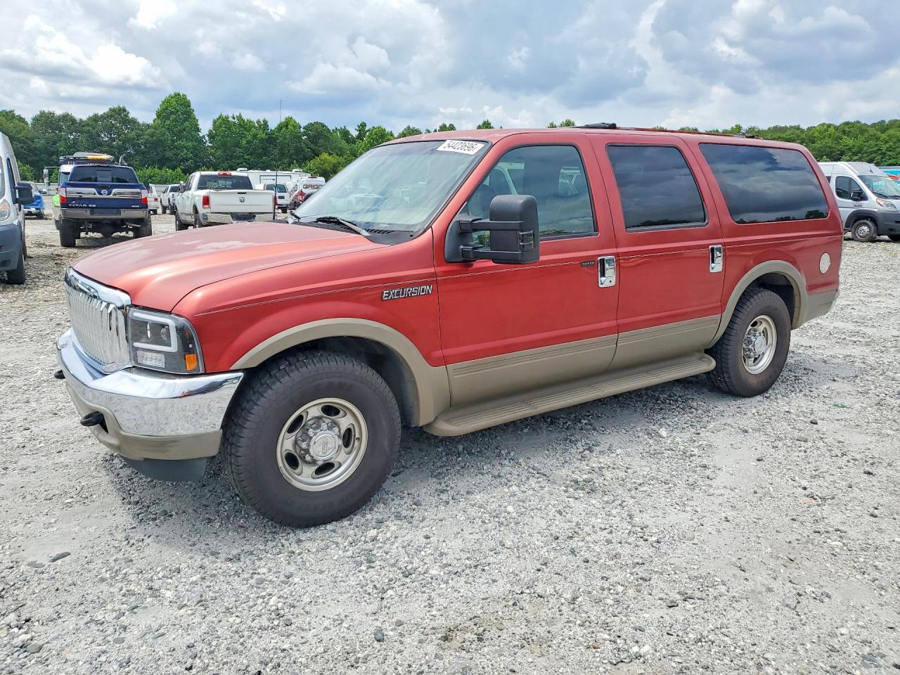 2000 Ford Excursion Limited, VIN 1FMNU42SXYEC17811 — Зад