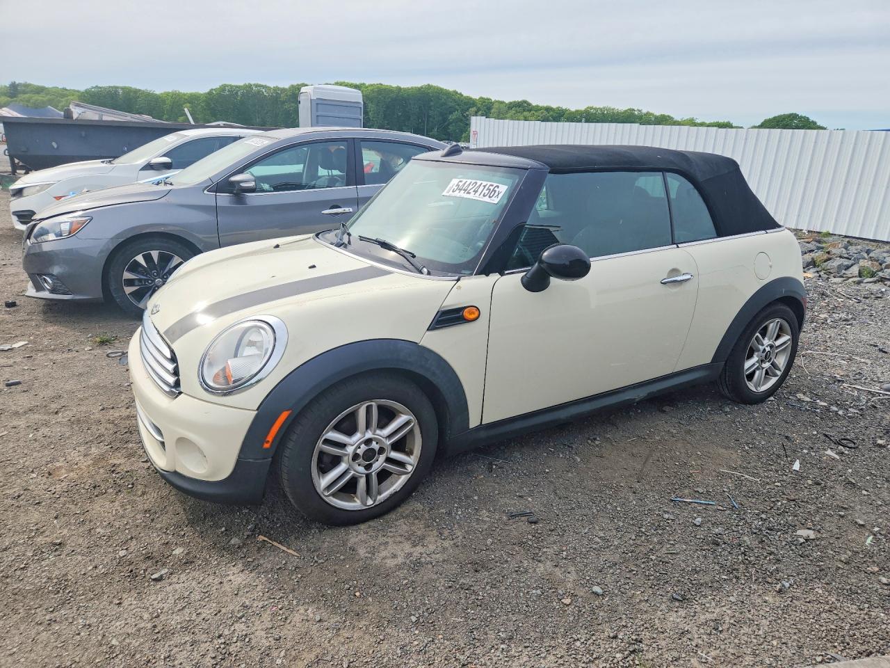 2013 MINI Convertible, VIN WMWZN3C50DT568381 — Normal wear